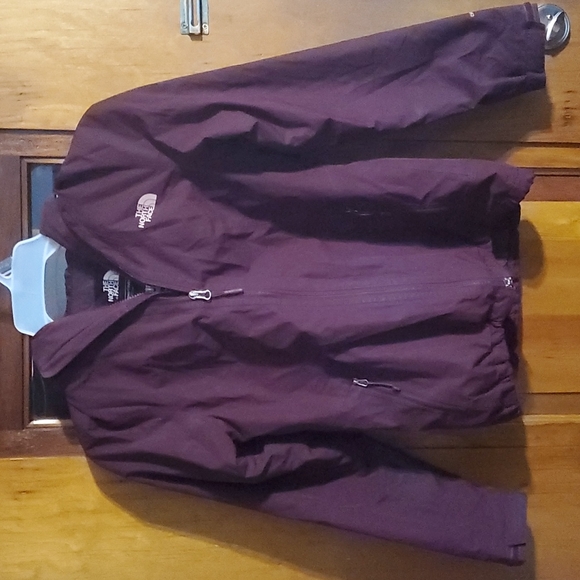 The North Face Double zippered Burgundy Hooded Windbreaker - Picture 1 of 5